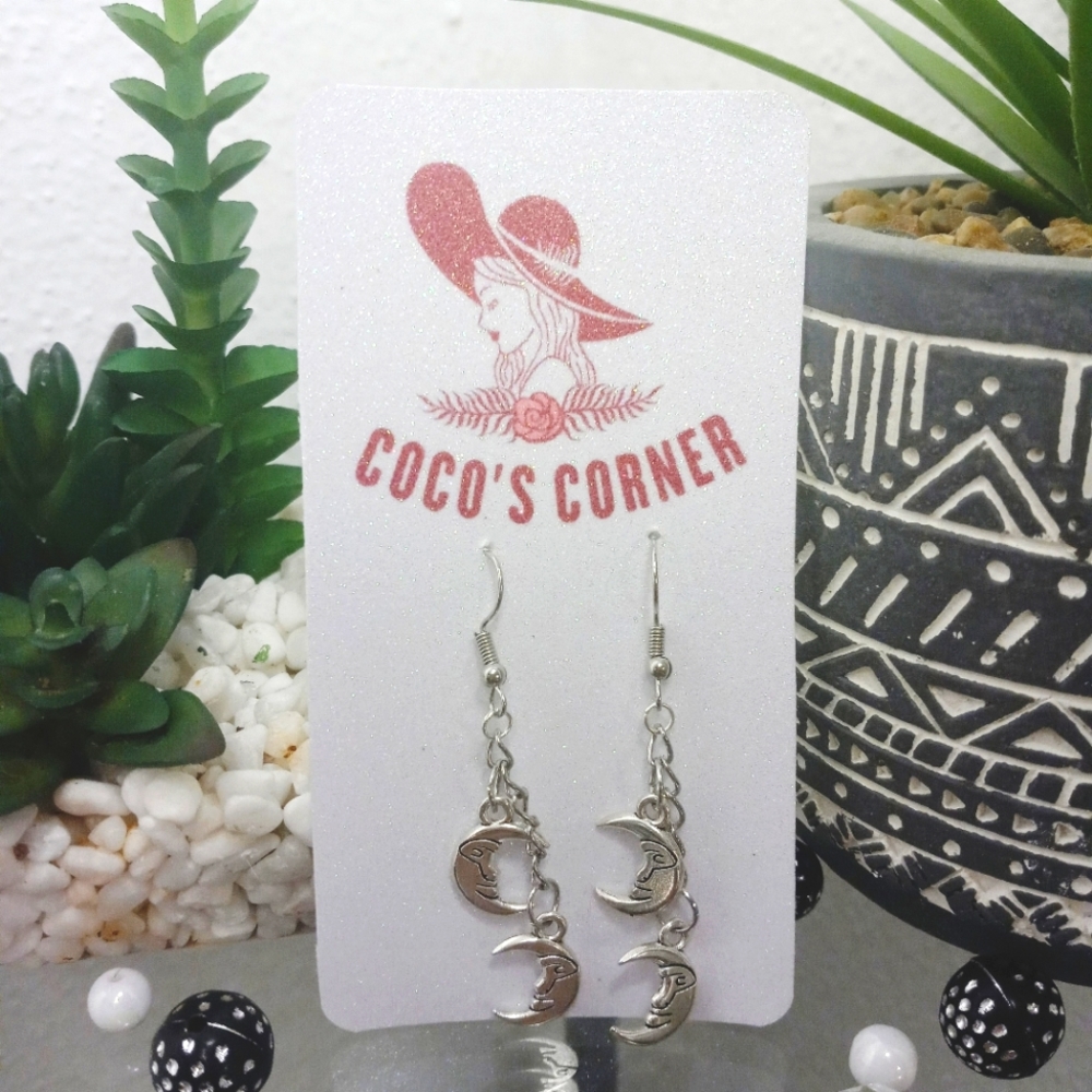 Moon dangle earrings